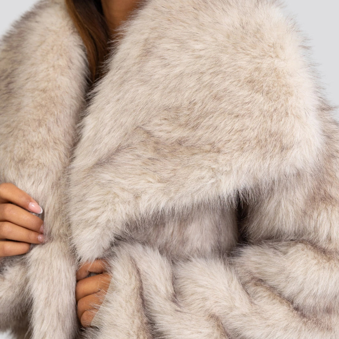 Aurora™ | Luxe Faux Fur Coat